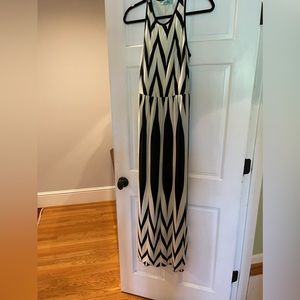 Maxi dress, black and white geometric print